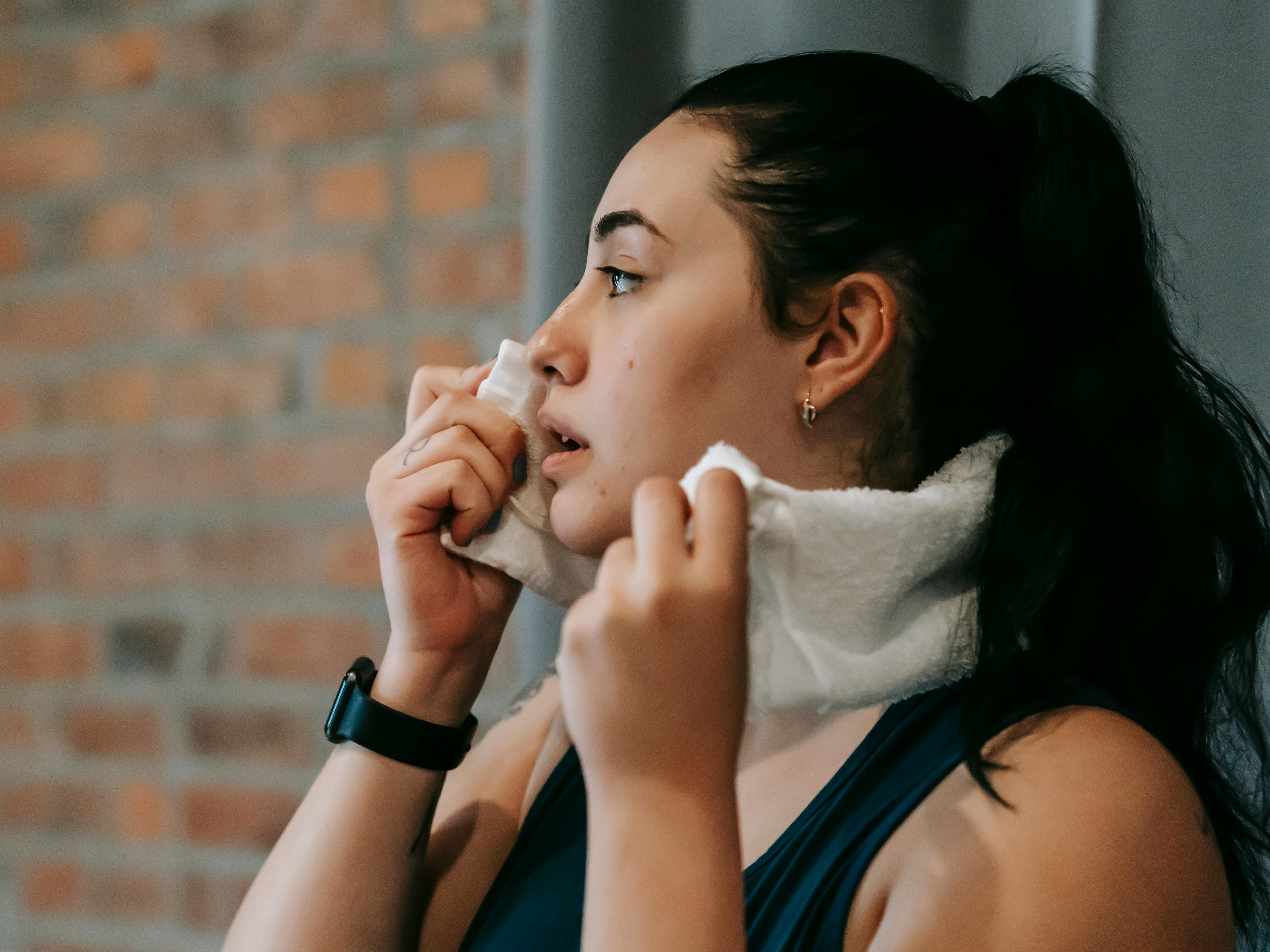 Suda la negatividad y abraza tu poder interior