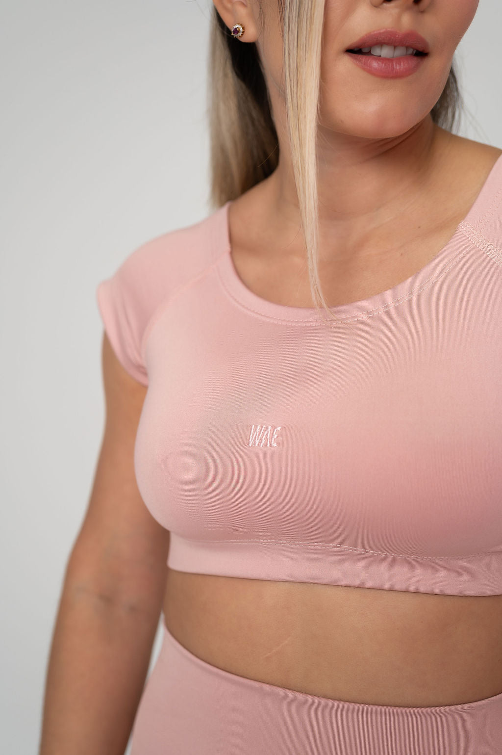 Crop Top Deportivo Noa