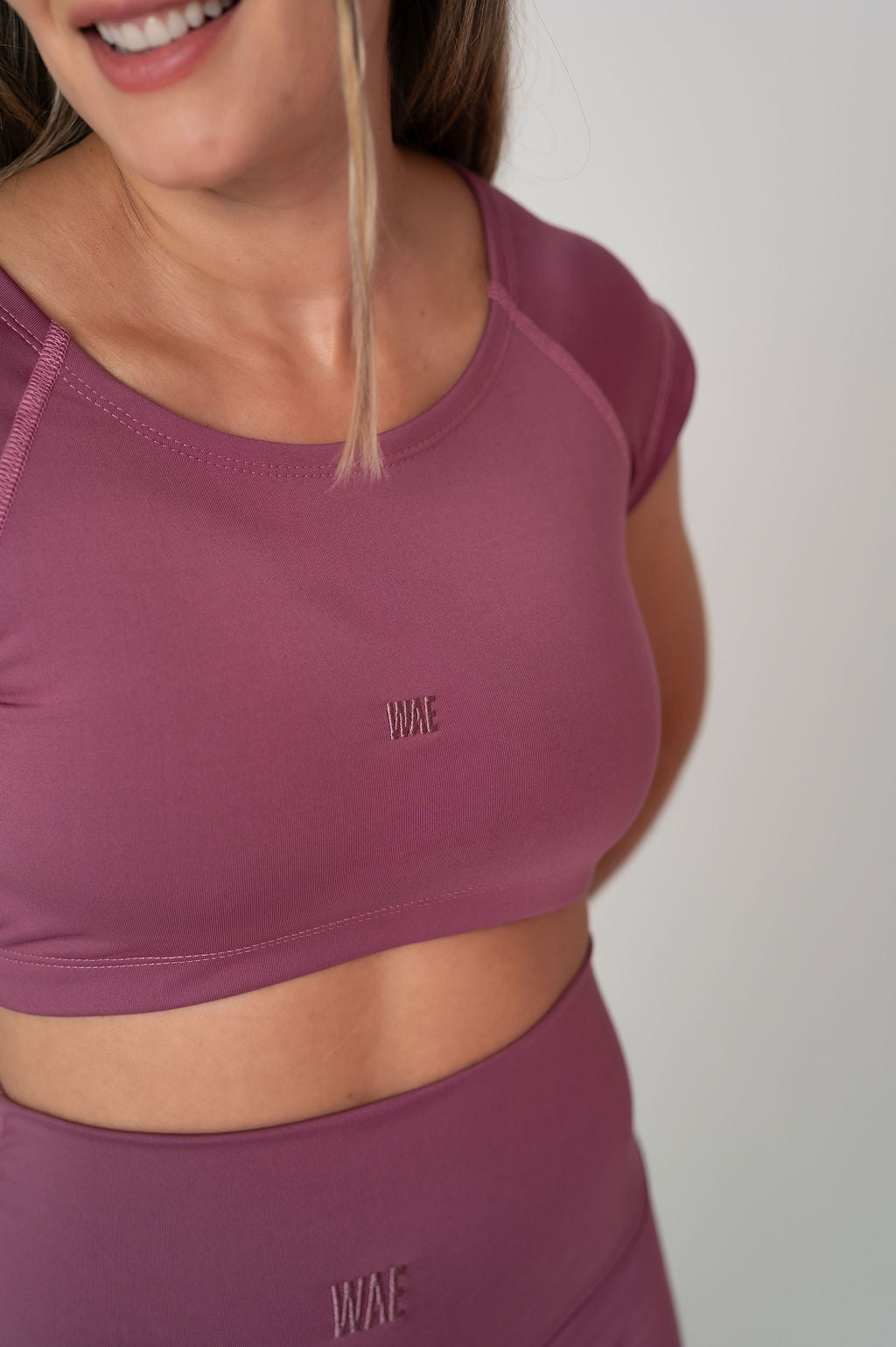 Crop Top Deportivo Noa